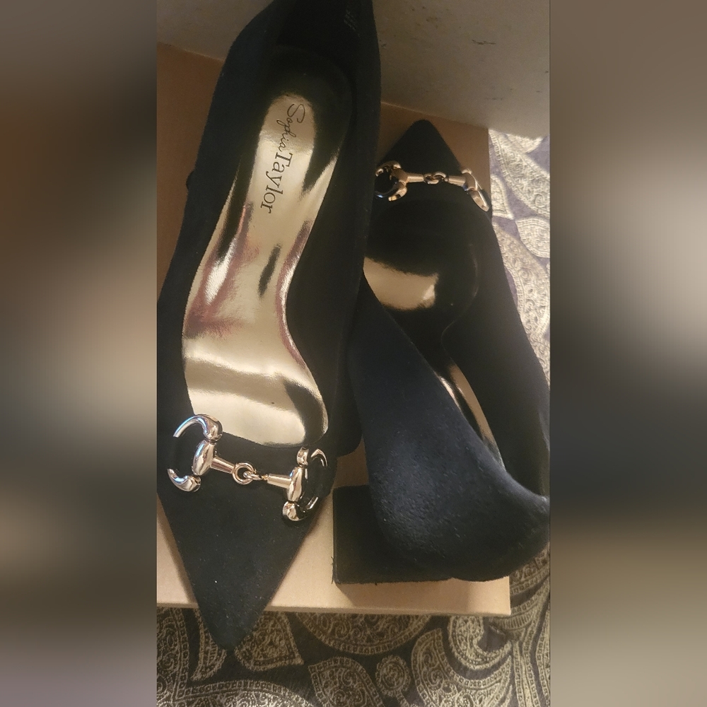 Taylor Women's Black Loafers